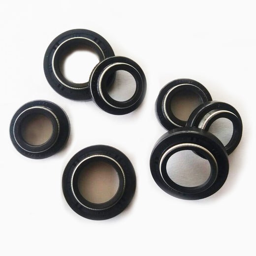 Shock Dust seal, iskarin varren p&ouml;lytiiviste